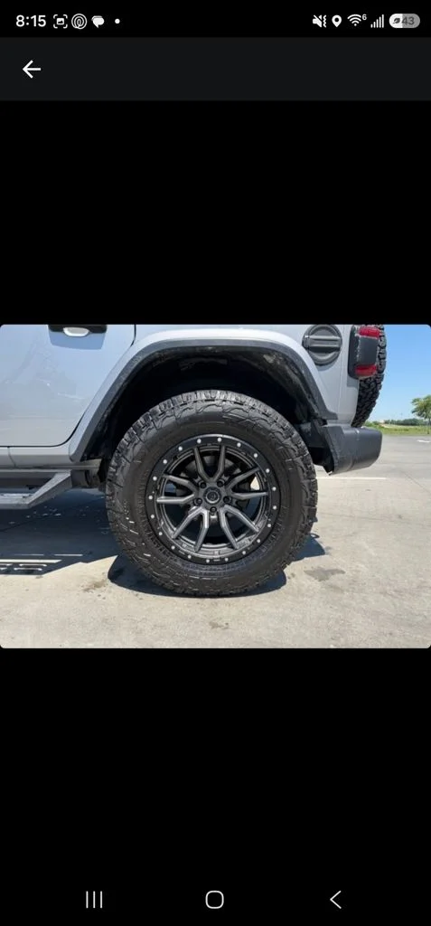 Used 2021 Silver Jeep Unlimited Rubicon image 5