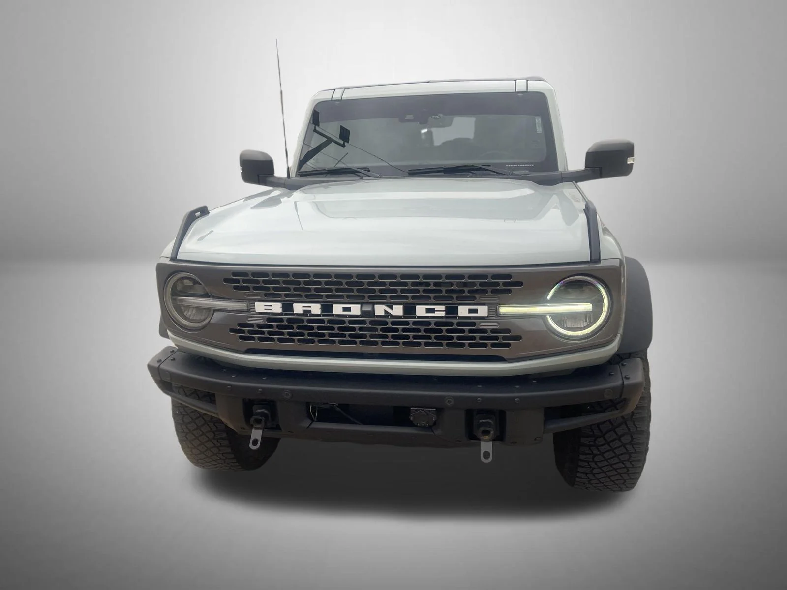 Used 2024 Green Ford Badlands image 2