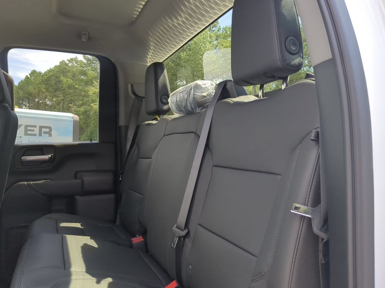 New 2026 Summit White GMC Pro image 23