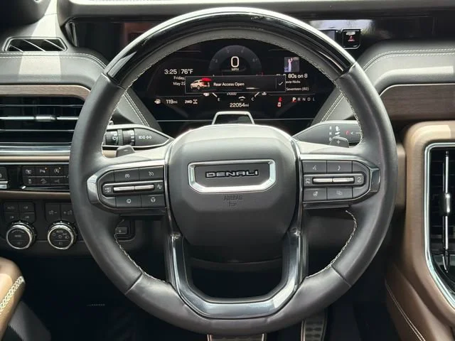 Used 2025 Onyx Black GMC Denali Ultimate image 25