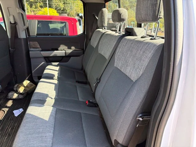 Used 2021 White Ford XLT image 12