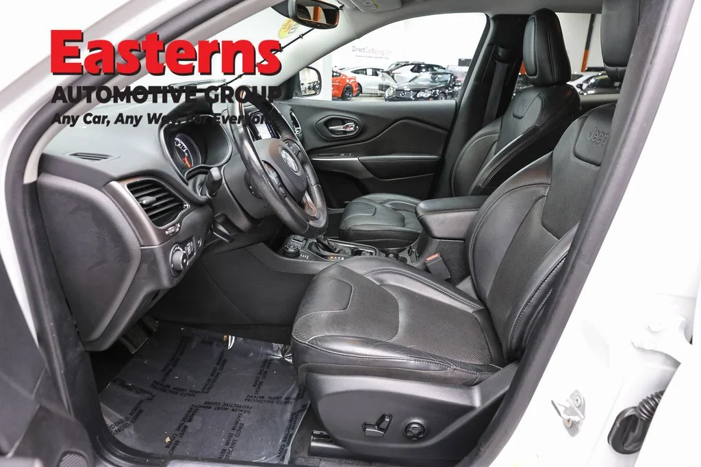 Used 2020 White Jeep Limited image 14