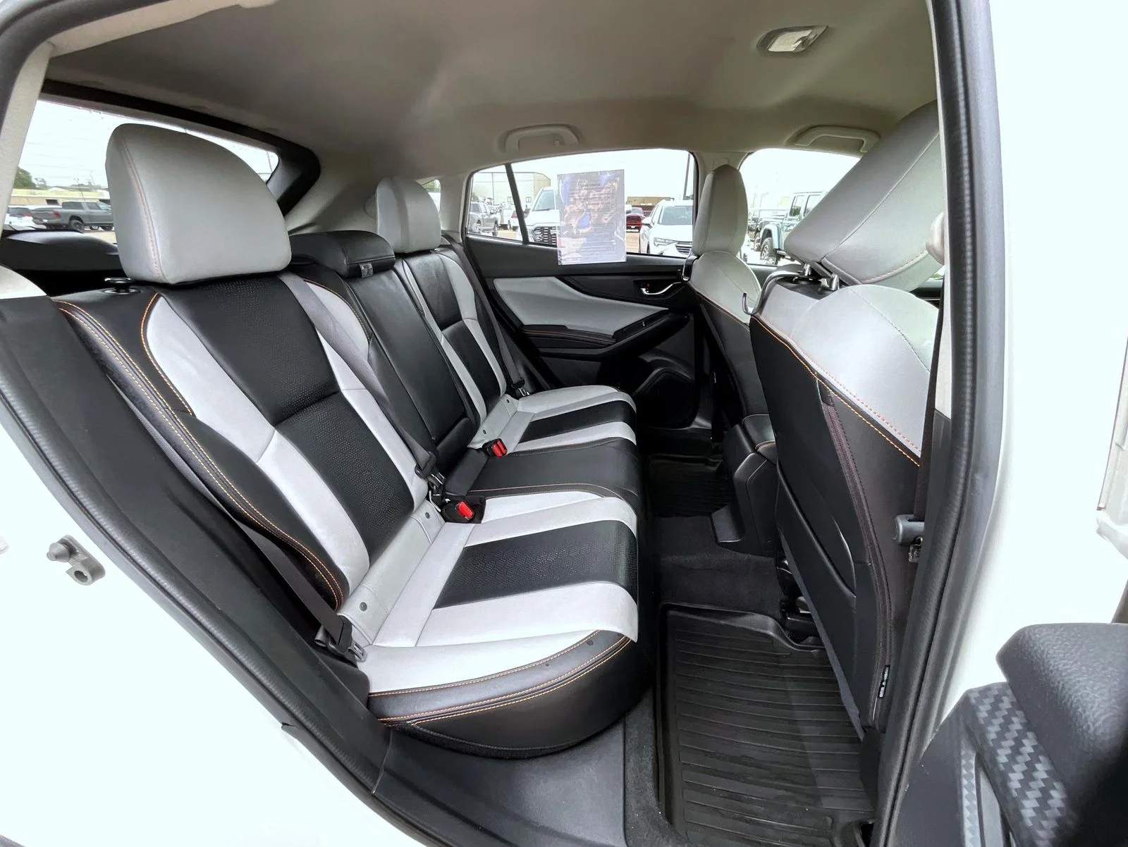 Used 2019 White Subaru 2.0i Limited image 18