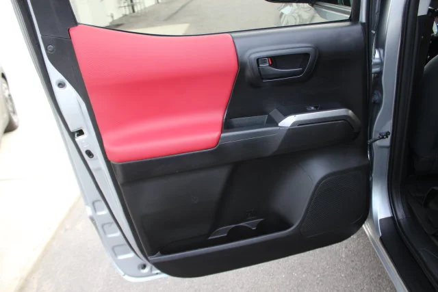 Used 2021 Silver Toyota SR5 image 21