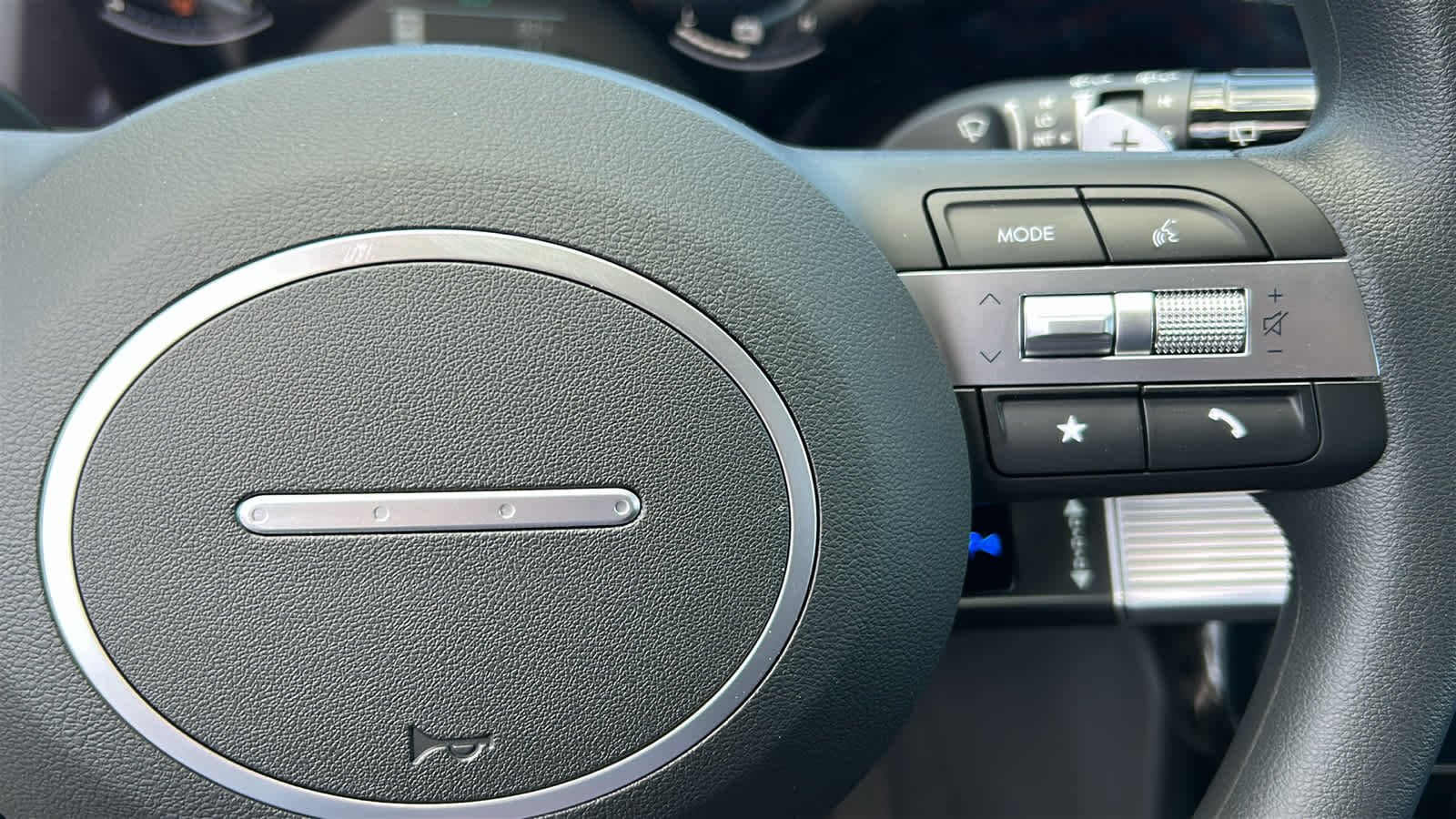 New 2026 Creamy White Pearl Hyundai SEL AWD image 20