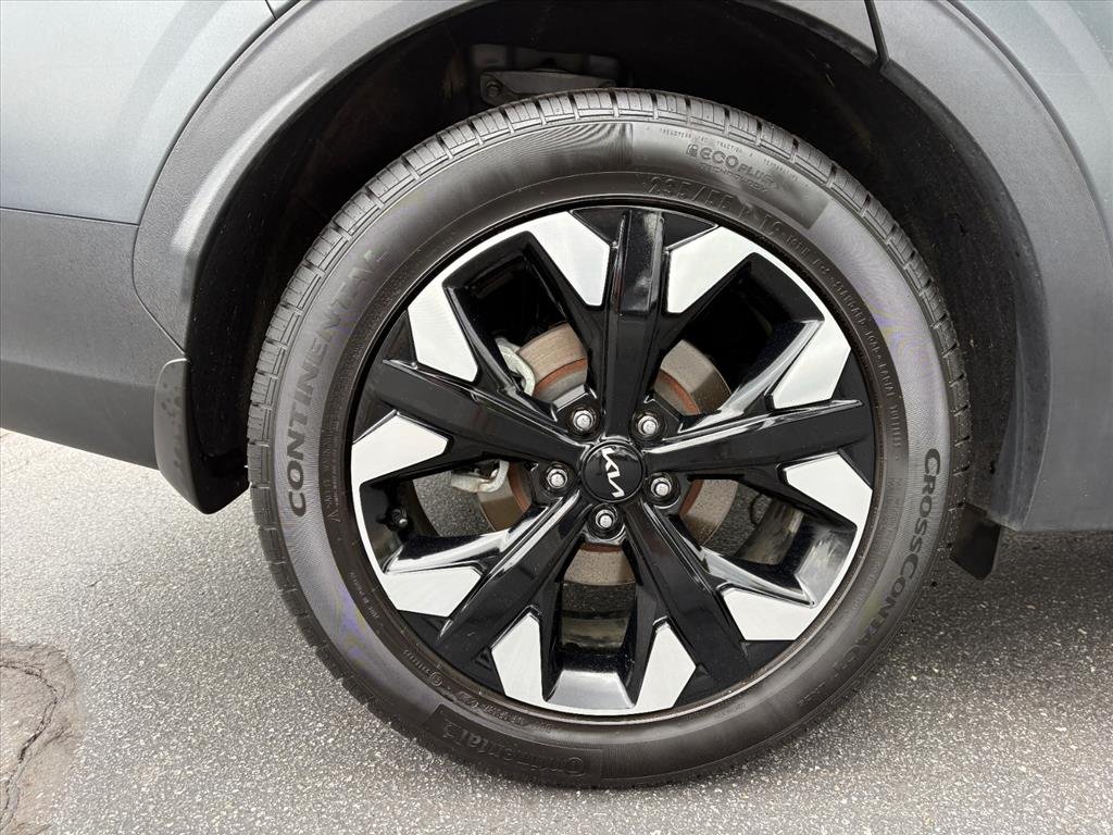 Used 2023 Shadow Matte Gray Kia X-Line image 24