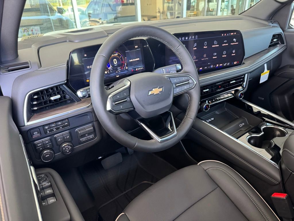 New 2026 Polar White Tricoat Chevrolet Premier image 3