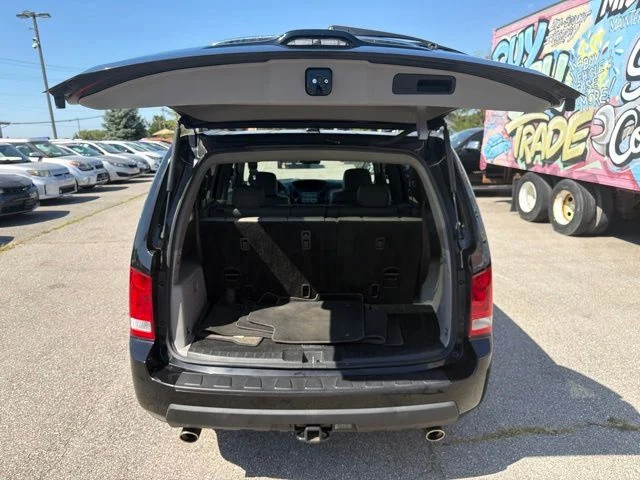 Used 2009 Black Honda EX-L image 23