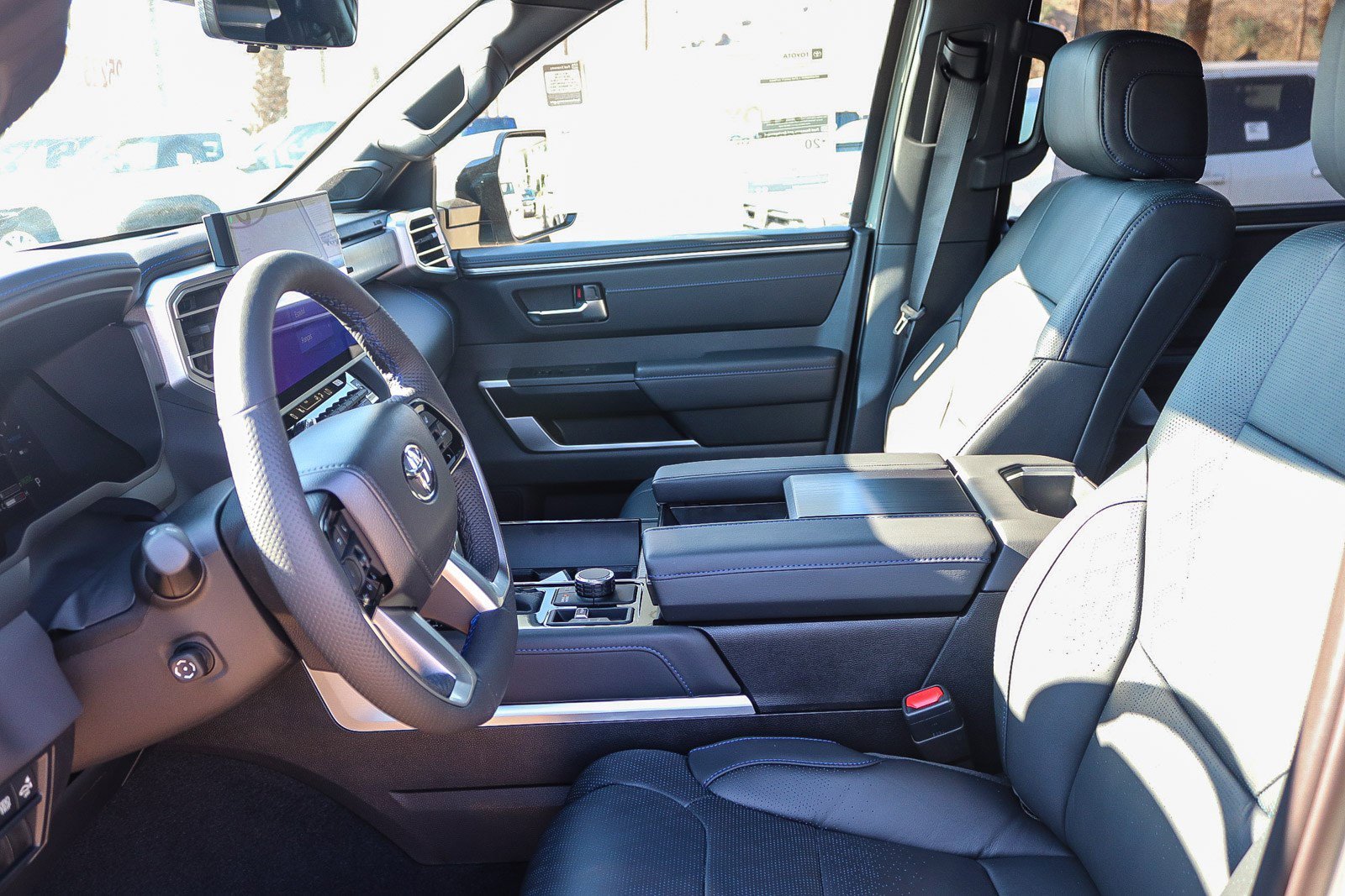 New 2026 Midnight Black Metallic Toyota  Platinum image 19