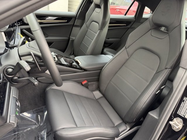 2026 Porsche Panamera Base