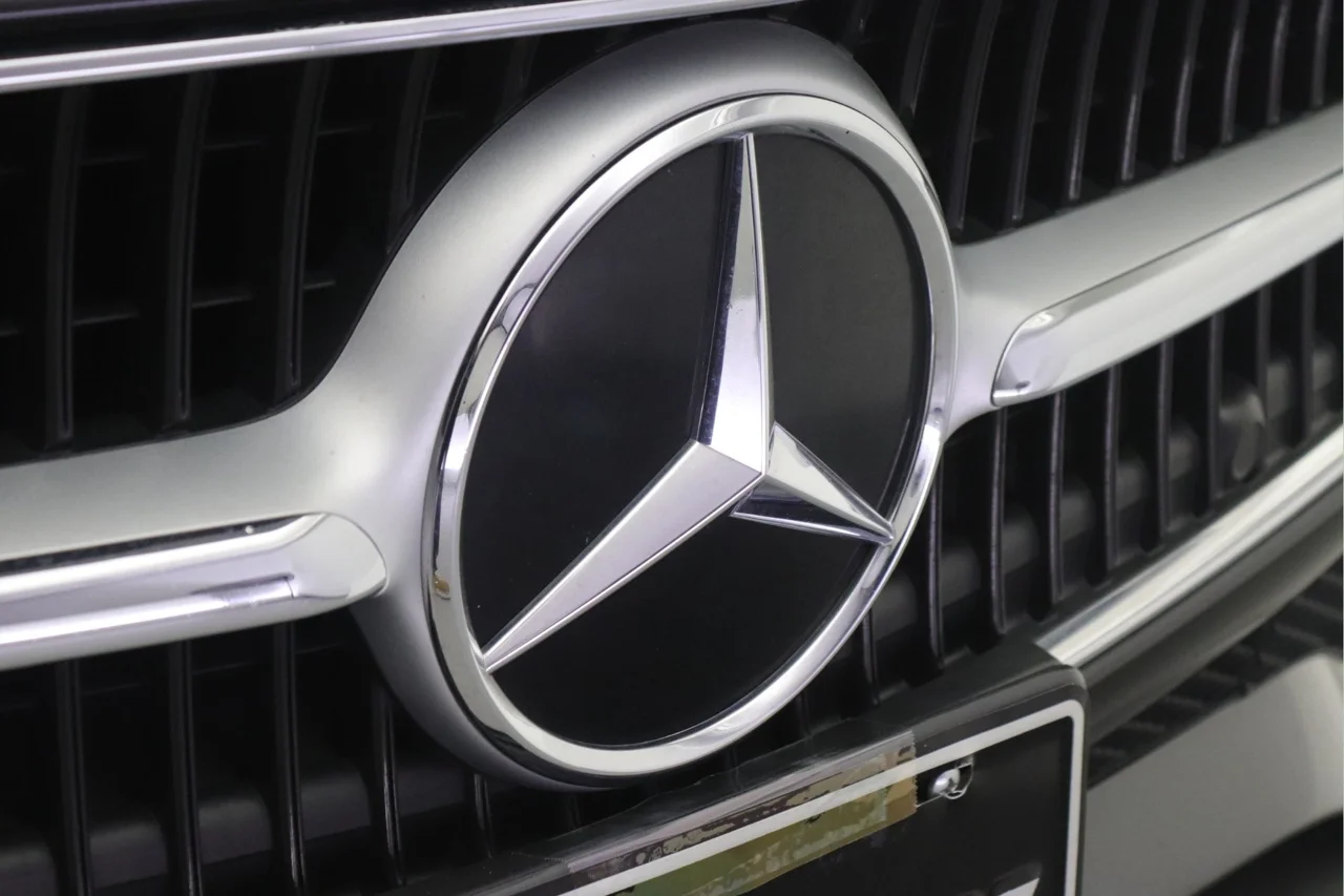 Certified Used 2023 Gray Mercedes-Benz C 300 Sedan Premium Line image 26