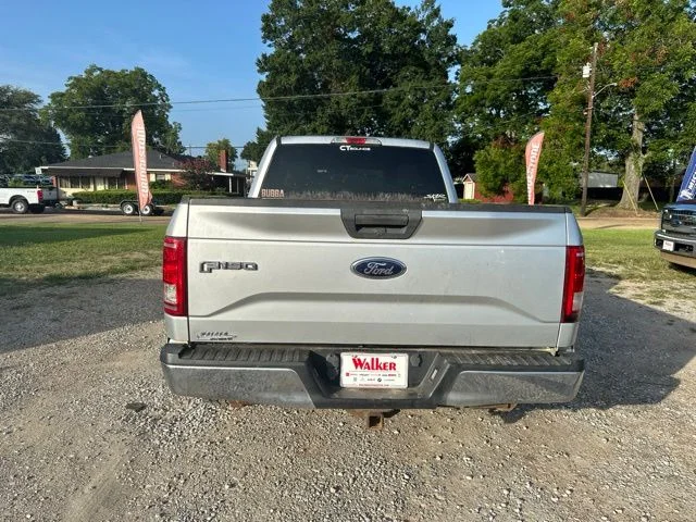 Used 2015 Silver Ford XLT image 9