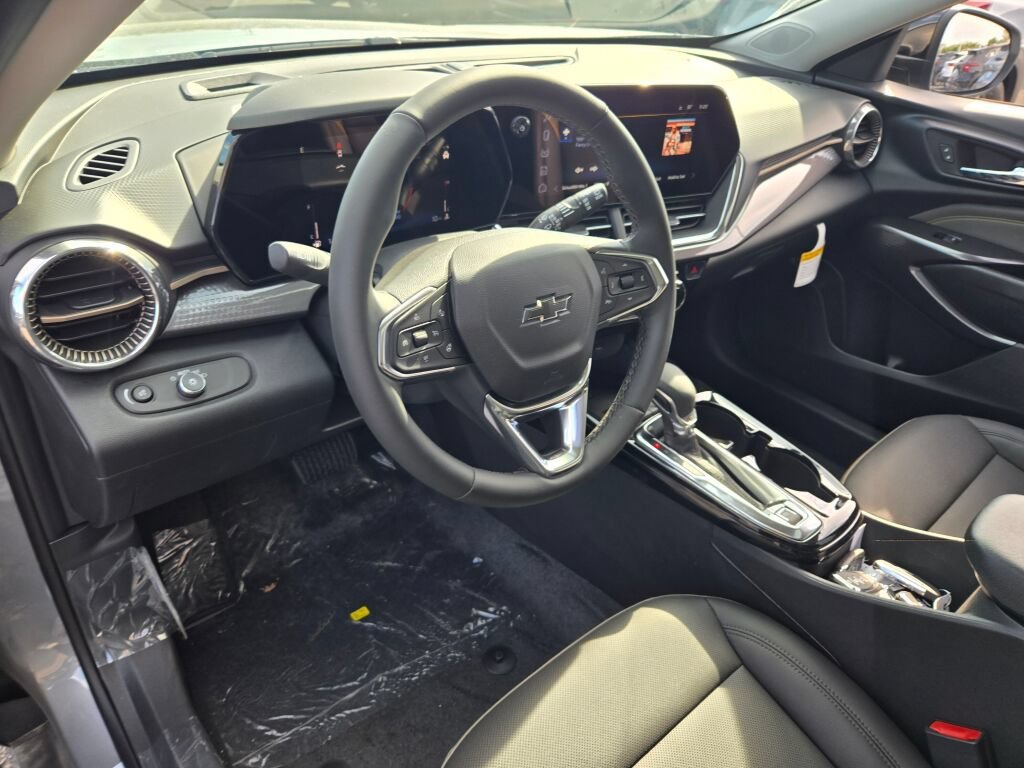 2026 Chevrolet Trax LT - Photo 19