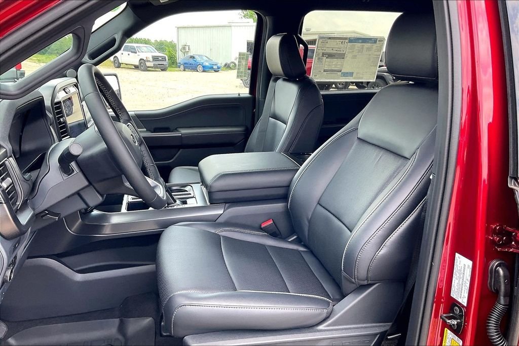 New 2026 Ford F-150 Lariat 4D SuperCrew