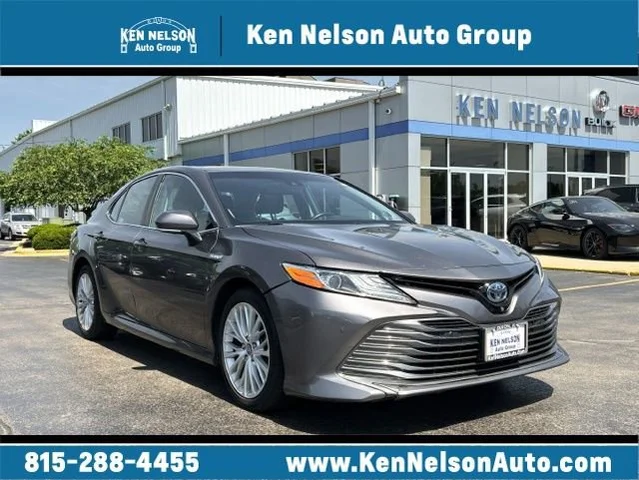 2018 Toyota Camry Hybrid XLE
