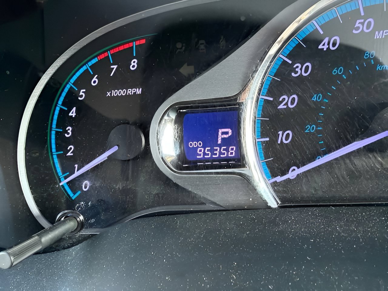 Used 2014 Predawn Gray Mica Toyota XLE image 13