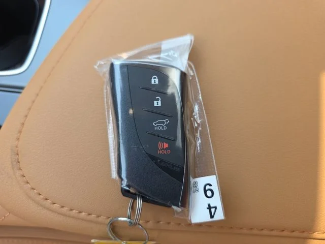 New 2026 Nori Green Pearl Lexus PREMIUM image 34