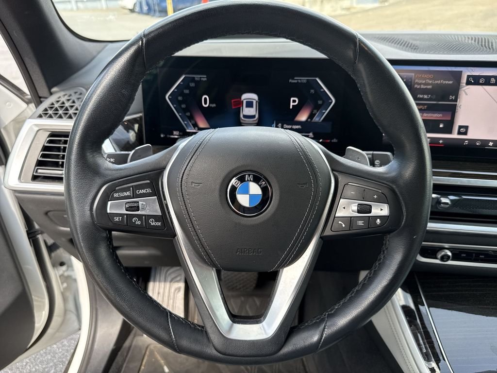 Certified Used 2024 White Metallic BMW xDrive40i image 13