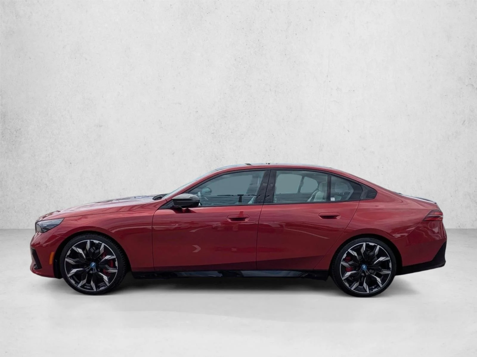 2025 BMW i5 M60 - Photo 9