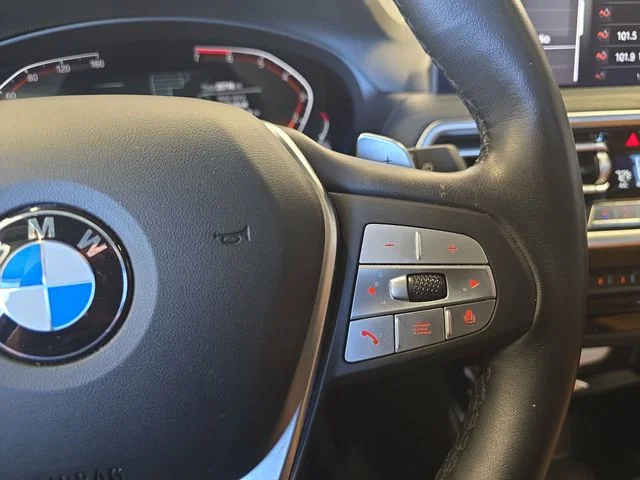 Used 2022 Blue BMW xDrive30i image 21