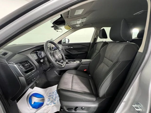 Used 2024 Brilliant Silver Metallic Nissan SV image 11