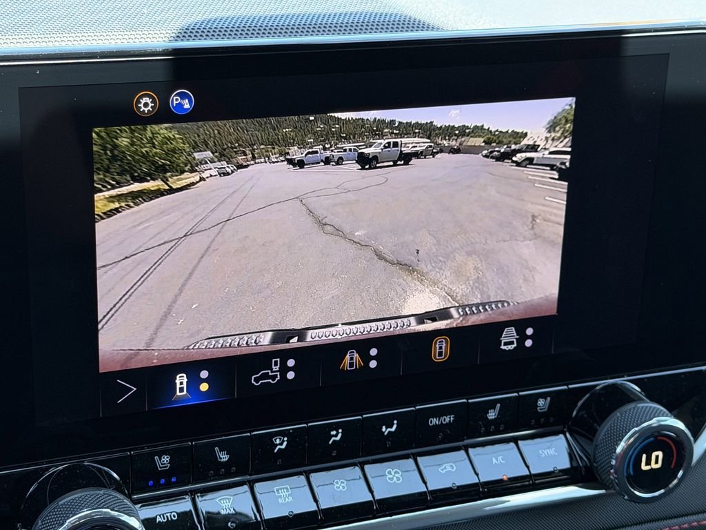 2026 Chevrolet Colorado Z71 - Photo 15