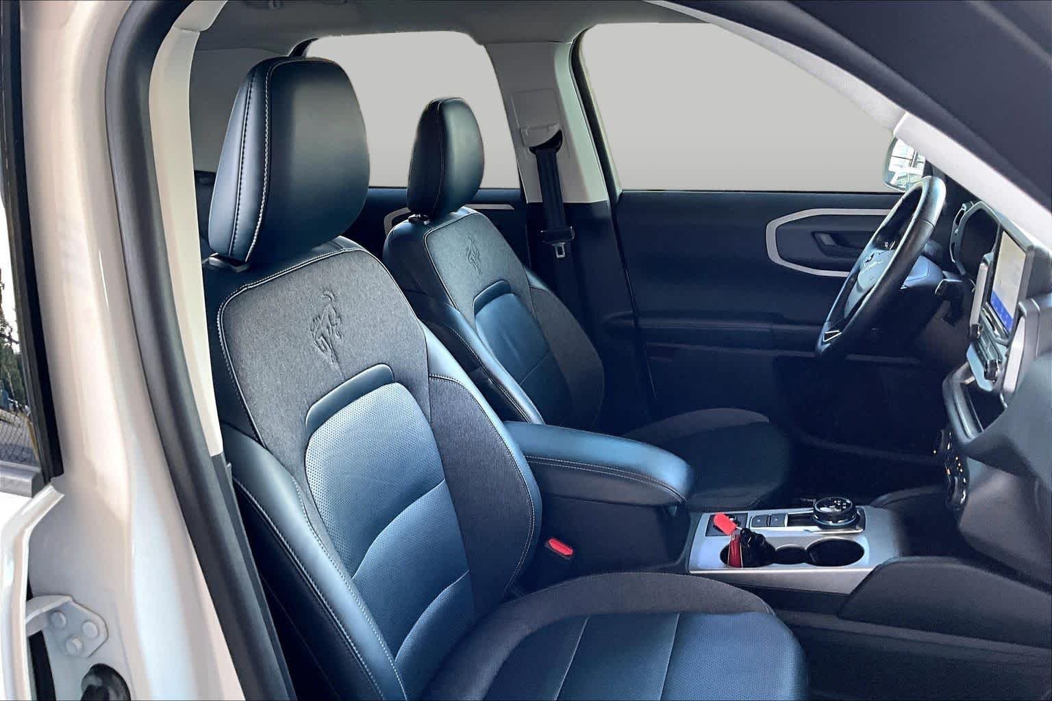 Used 2022 Oxford White Ford Outer Banks image 9