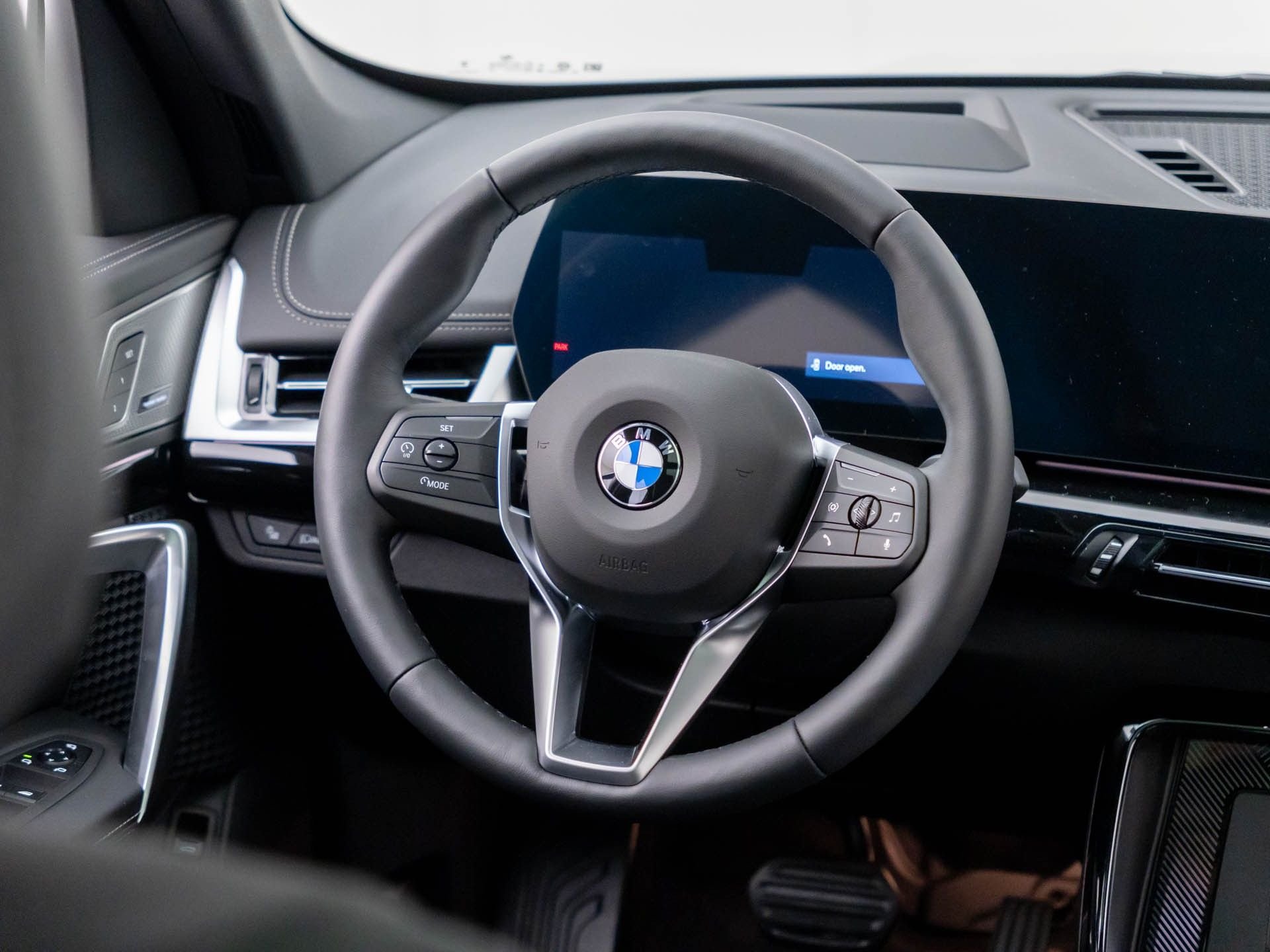 New 2026 Space Silver Metallic BMW xDrive28i image 12