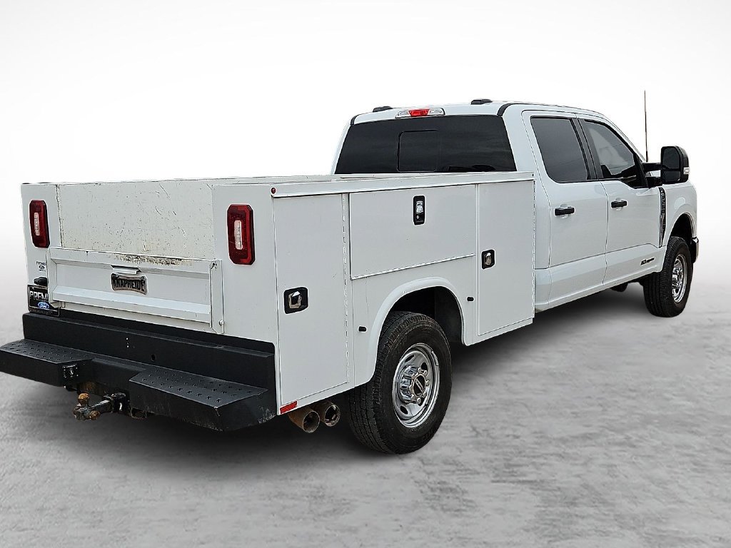 Used 2023 Oxford White Ford XL image 11