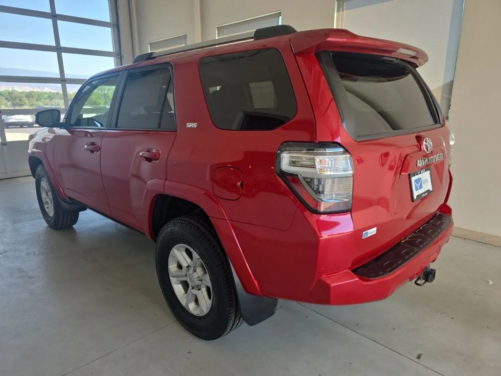 Used 2022 Barcelona Red Metallic Toyota SR5 image 5
