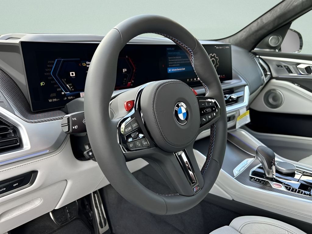 2026 BMW XM Base - Photo 18
