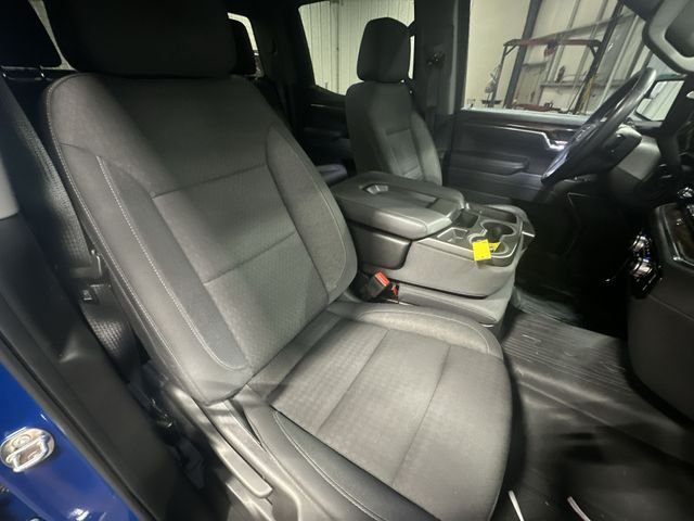 Used 2024 Blue GMC Elevation image 32