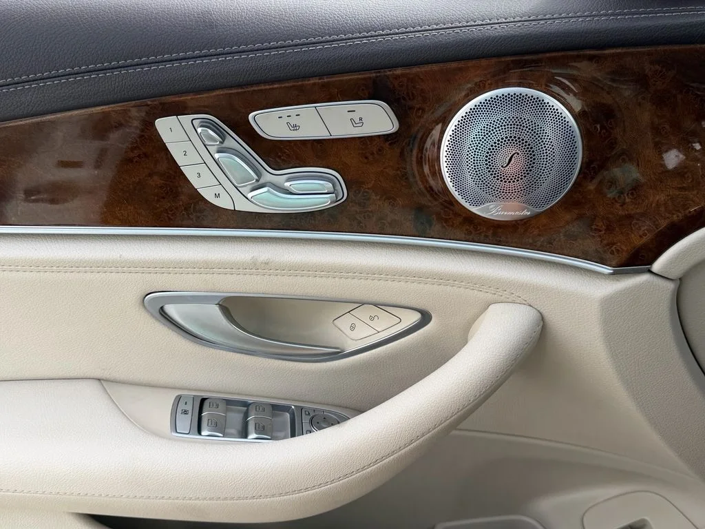 Used 2020 White Mercedes-Benz E 350 image 26