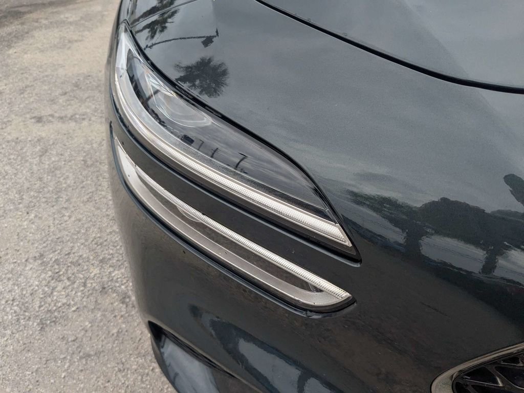 Used 2023 Green Genesis 2.0T image 10