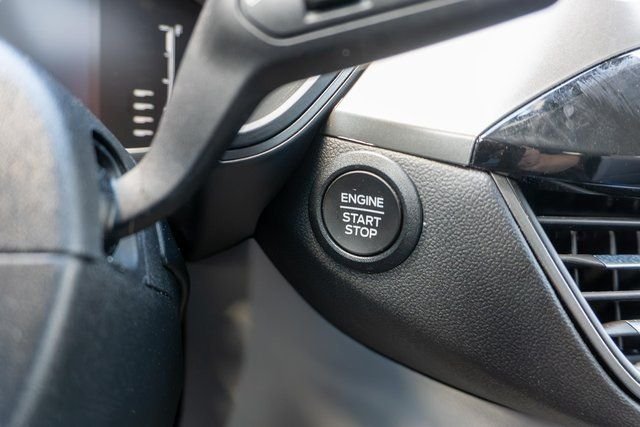 Used 2023 Red Ford Active image 23