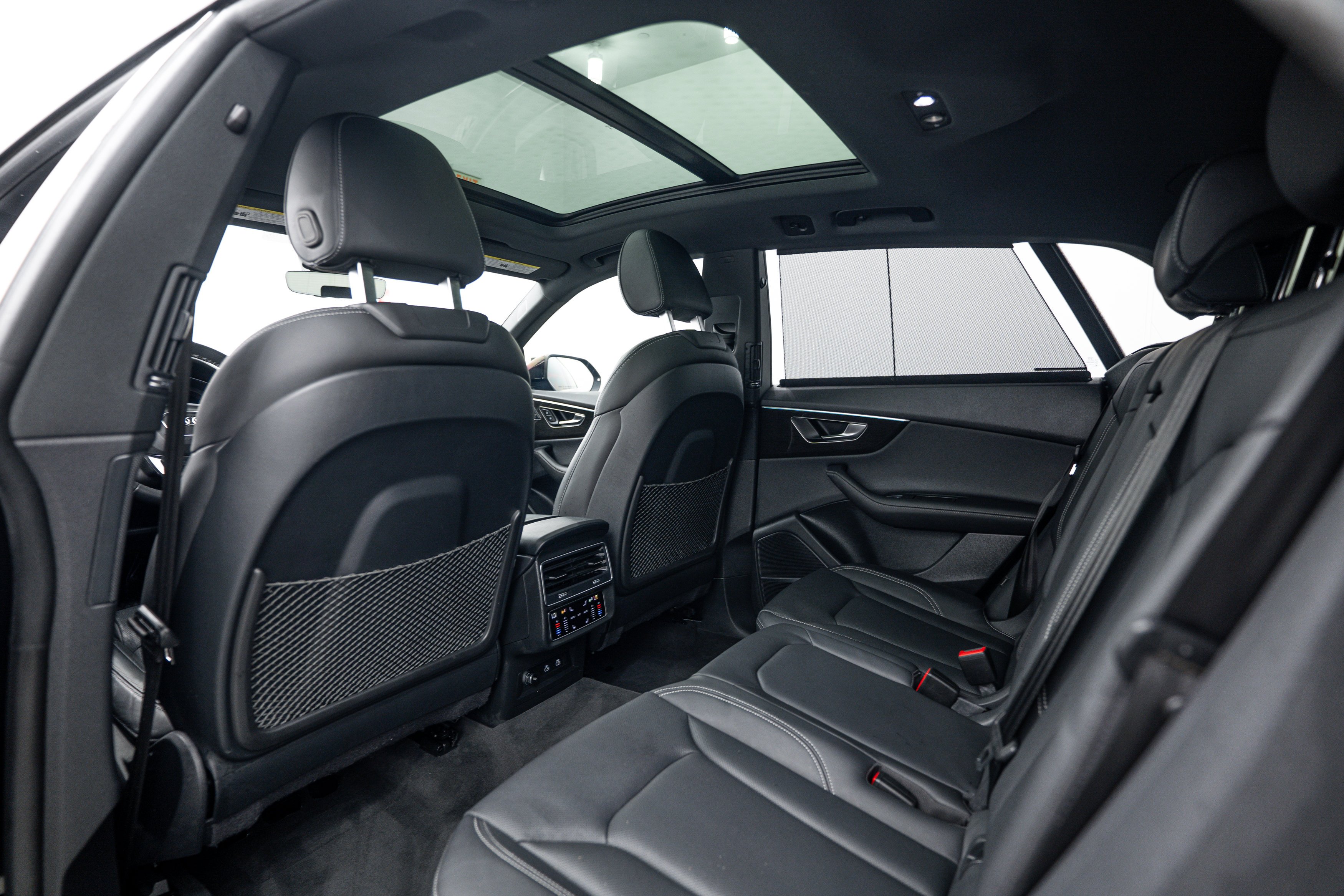 Certified Used 2024 Mythos Black Metallic Audi Prestige image 20