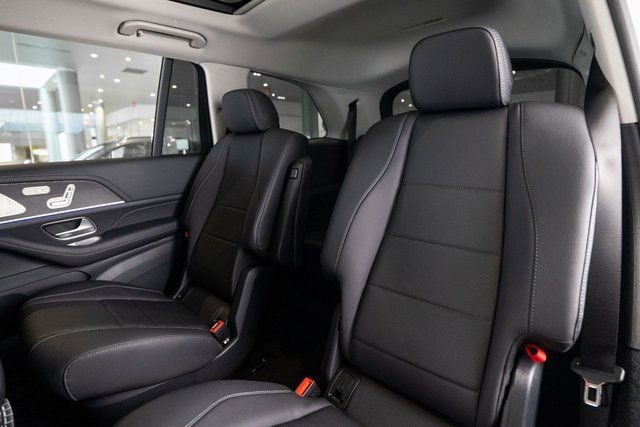 New 2026 Polar White Mercedes-Benz GLS 450 image 71