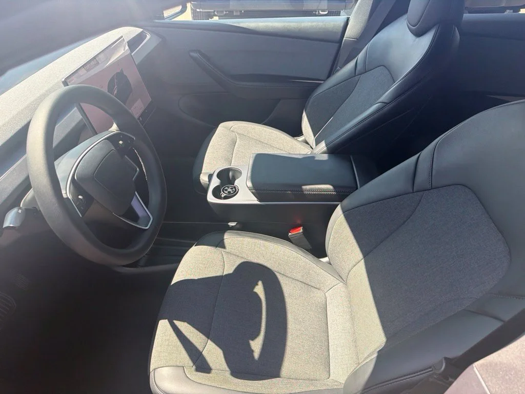 Used 2026  Tesla Standard Range image 15