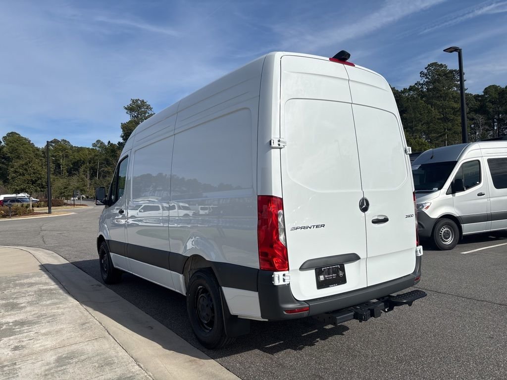 New 2026 White Mercedes-Benz w/ Ranger HVAC PKG image 9