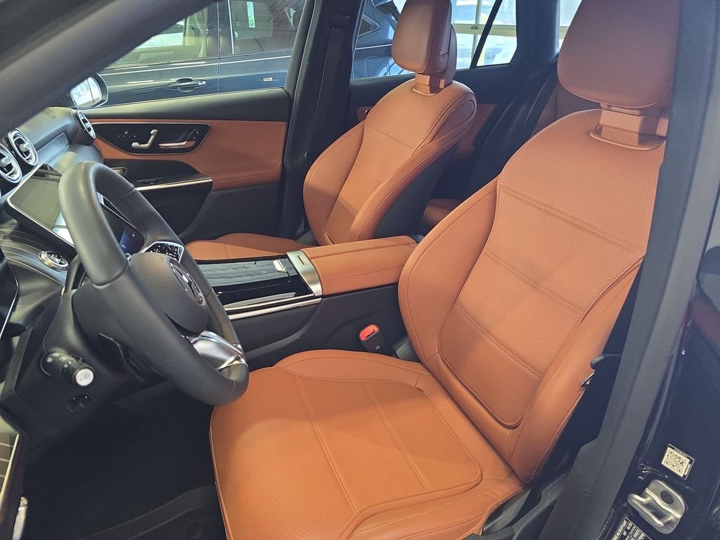 Certified Used 2026 Black Mercedes-Benz GLC 300 image 19