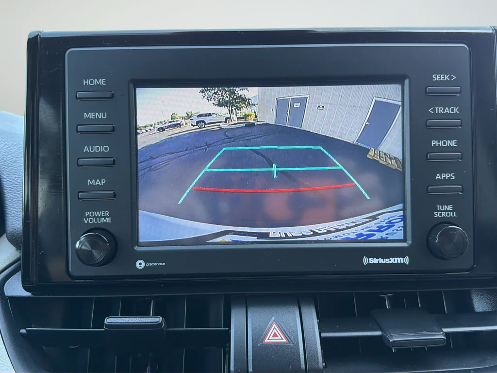 Used 2022 White Toyota XLE image 15
