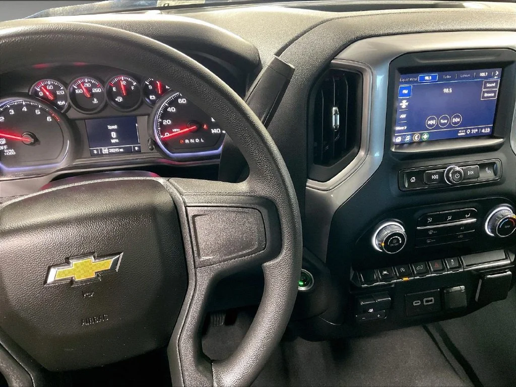 Used 2023 Blue Chevrolet Custom image 18
