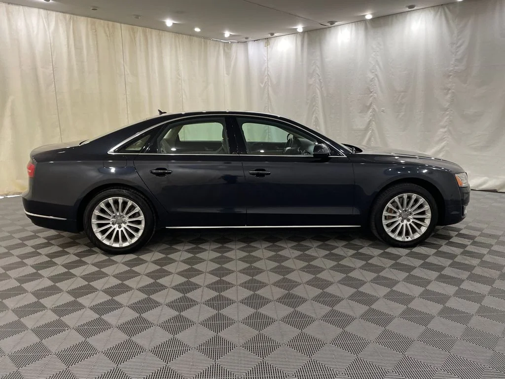 Used 2015 Brilliant Black Audi 3.0T image 4