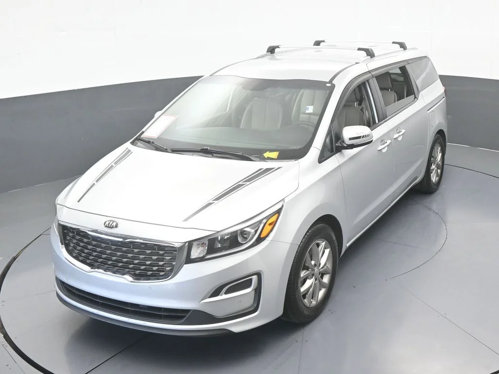 Used 2021 Silky Silver Kia EX image 46
