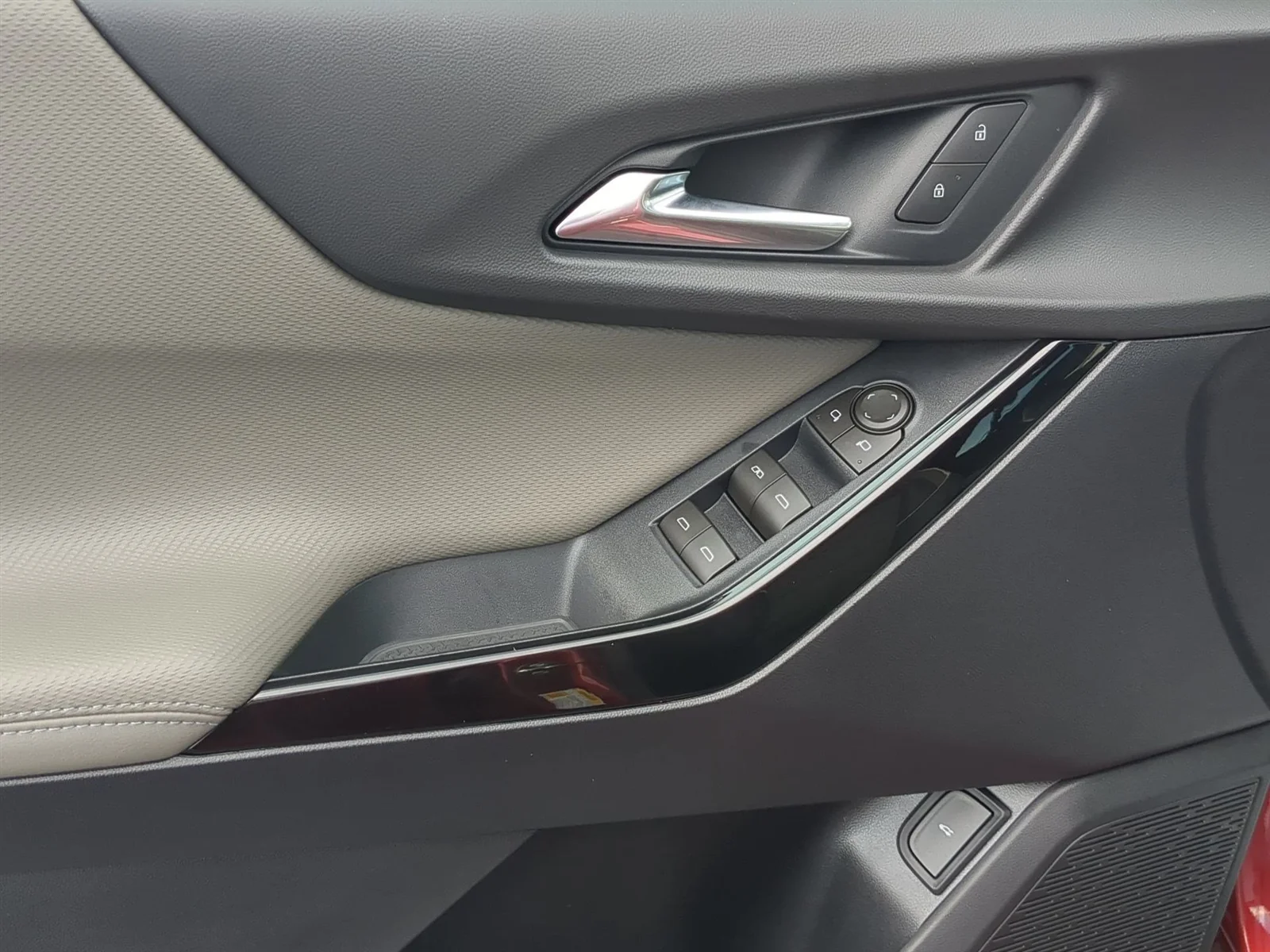 2026 Chevrolet Equinox LT - Photo 47