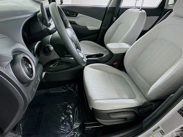 Certified Used 2022 Silver Hyundai SEL image 9