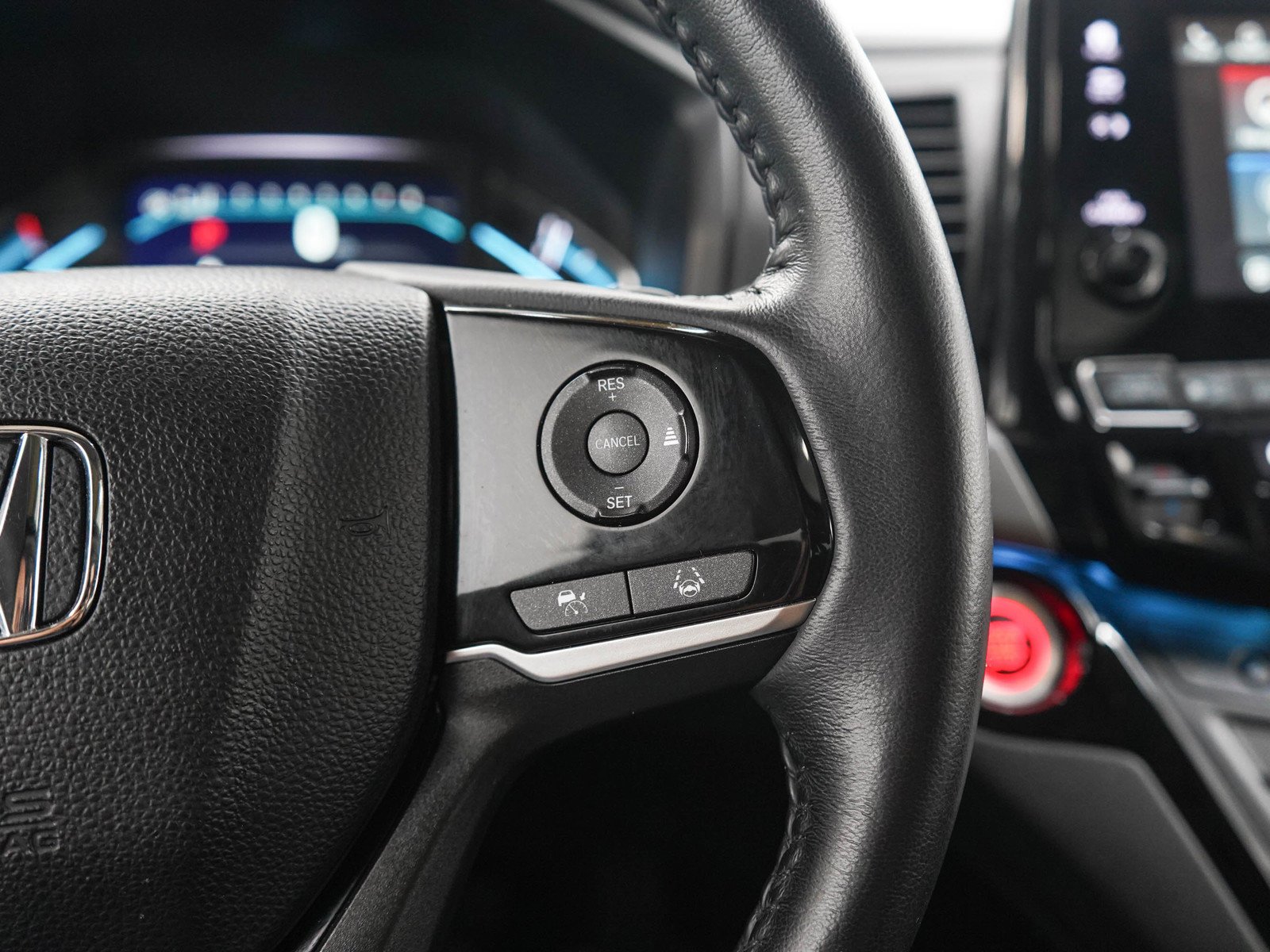 Used 2024 Gray Honda Touring image 31