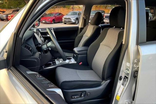 2024 Toyota 4Runner SR5 - Photo 7
