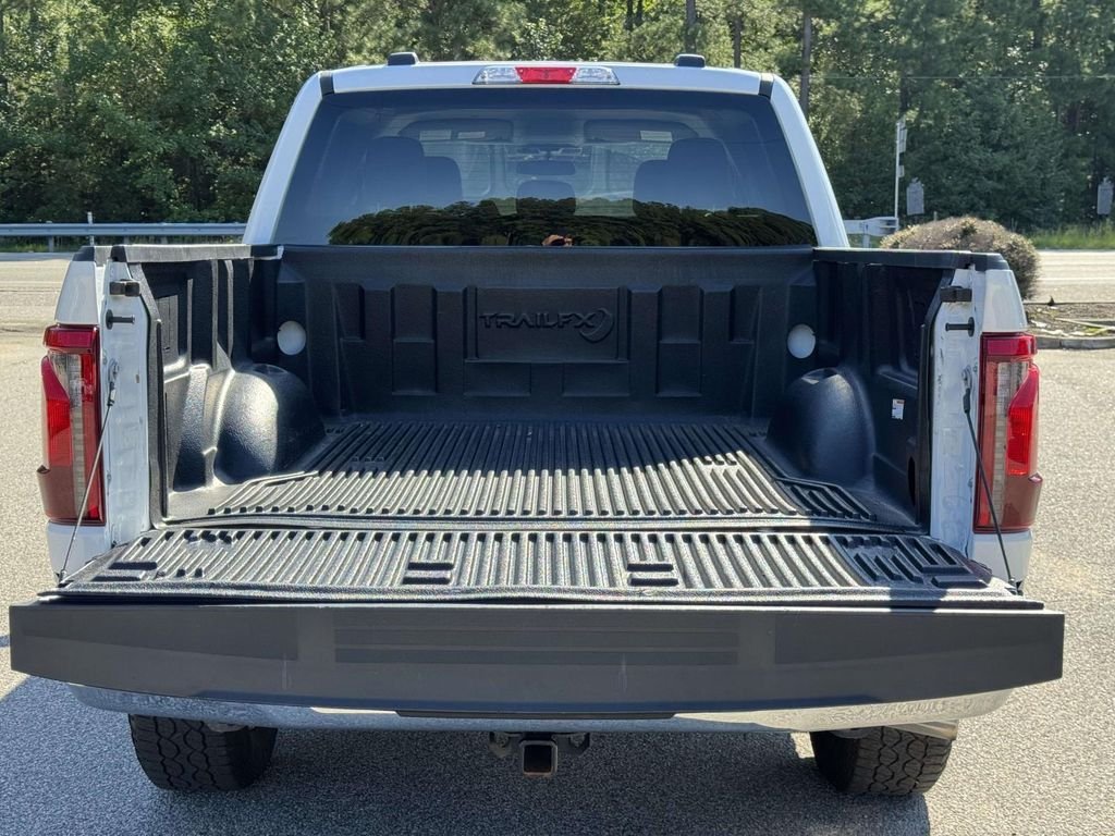 Used 2025 White Ford XLT image 16