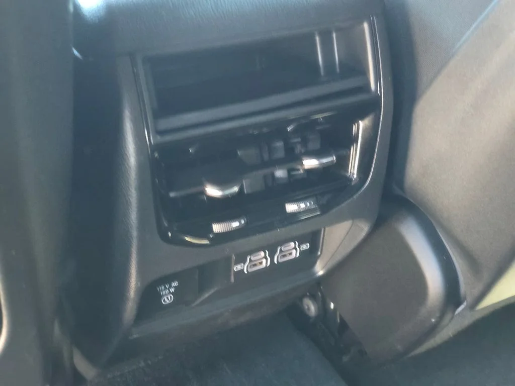 Used 2025 White Jeep Altitude X image 16